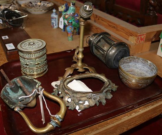 Brass Pharoah door knocker and sundry brassware.